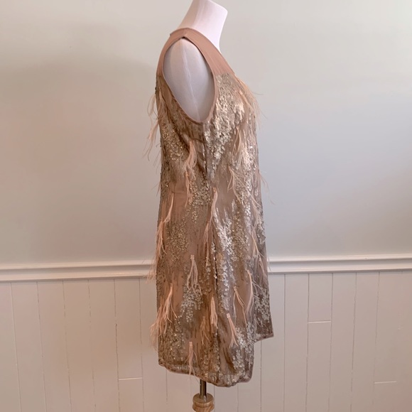 Ostrich feather and sequins vintage glam champagne dress - Picture 6 of 11